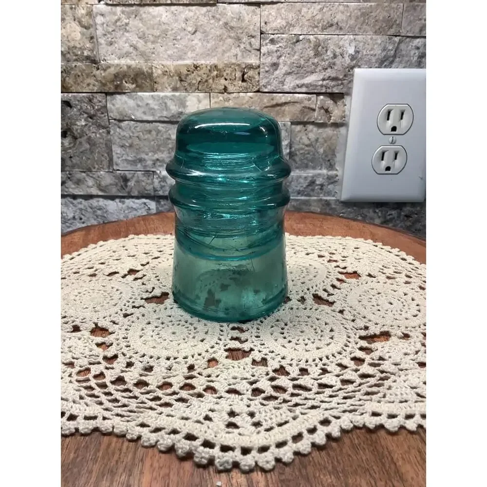 N/A vintage glass